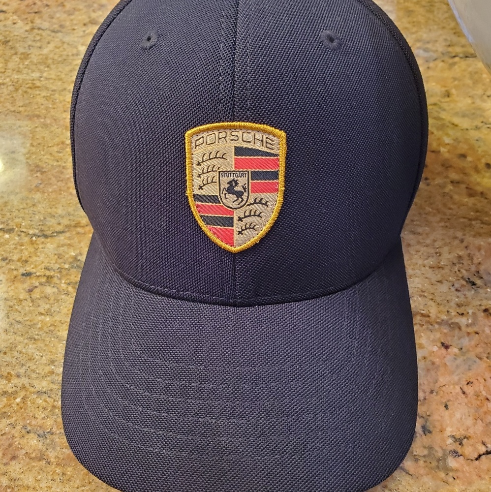 Porsche hat